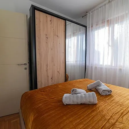 Apartment Mr 1